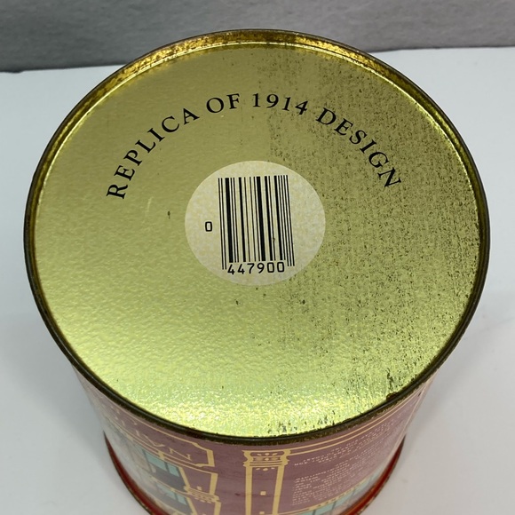 1979 & 1987 Barnum’s & Bailey Circus Animal Cracker Tins - Picture 15 of 16